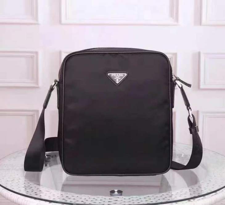 Picture of Prada Mens Bags _SKUfw236447764fw